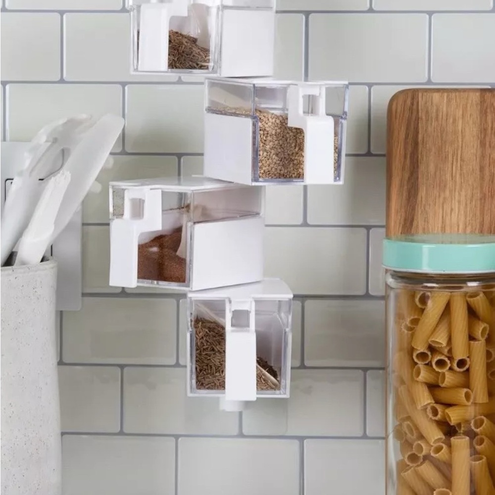 Mind Reader 4 Tier Spice Holder